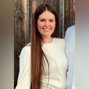 Meet your Posher, Eliza